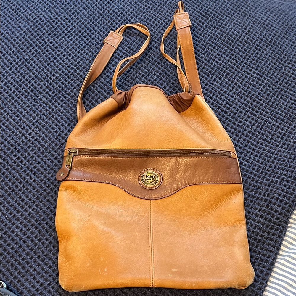 Land Santa Fe Leather Cinch Backpack in Tan and Brown